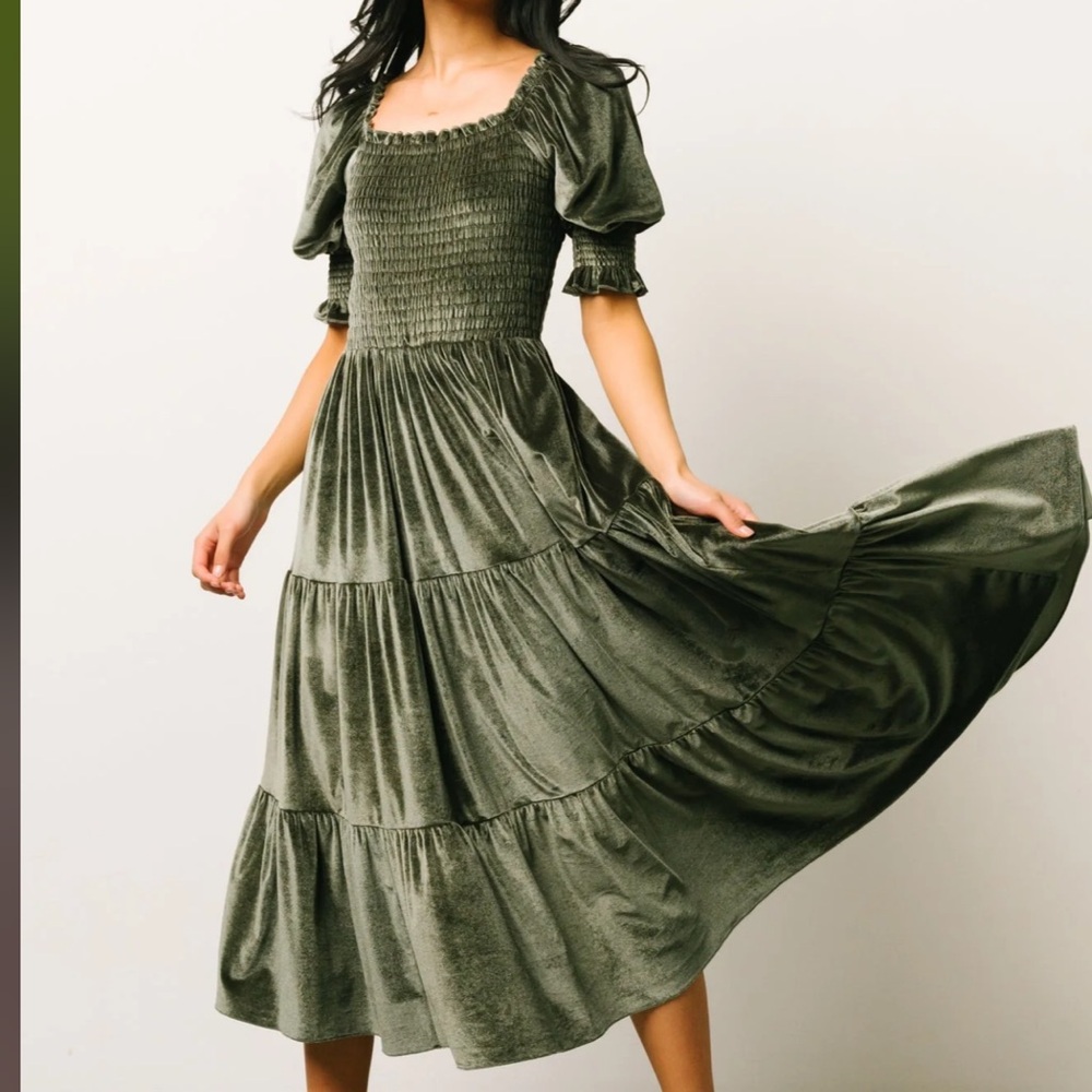 Baltic born velvet Vivaldi Smocked Velvet Midi Dress NWT